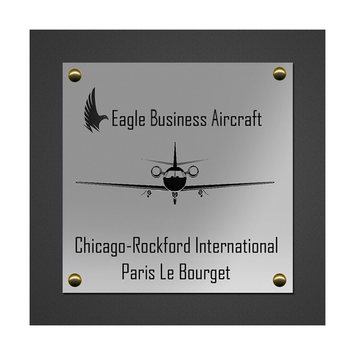 Enseignes commerciales sur devis découpées 2 mm d'épaisseur